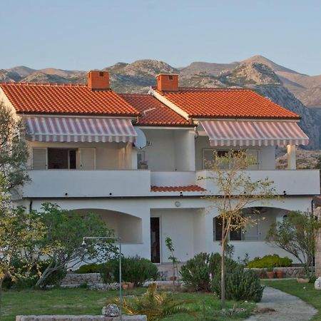 Apartments Punta Селине Екстериор снимка